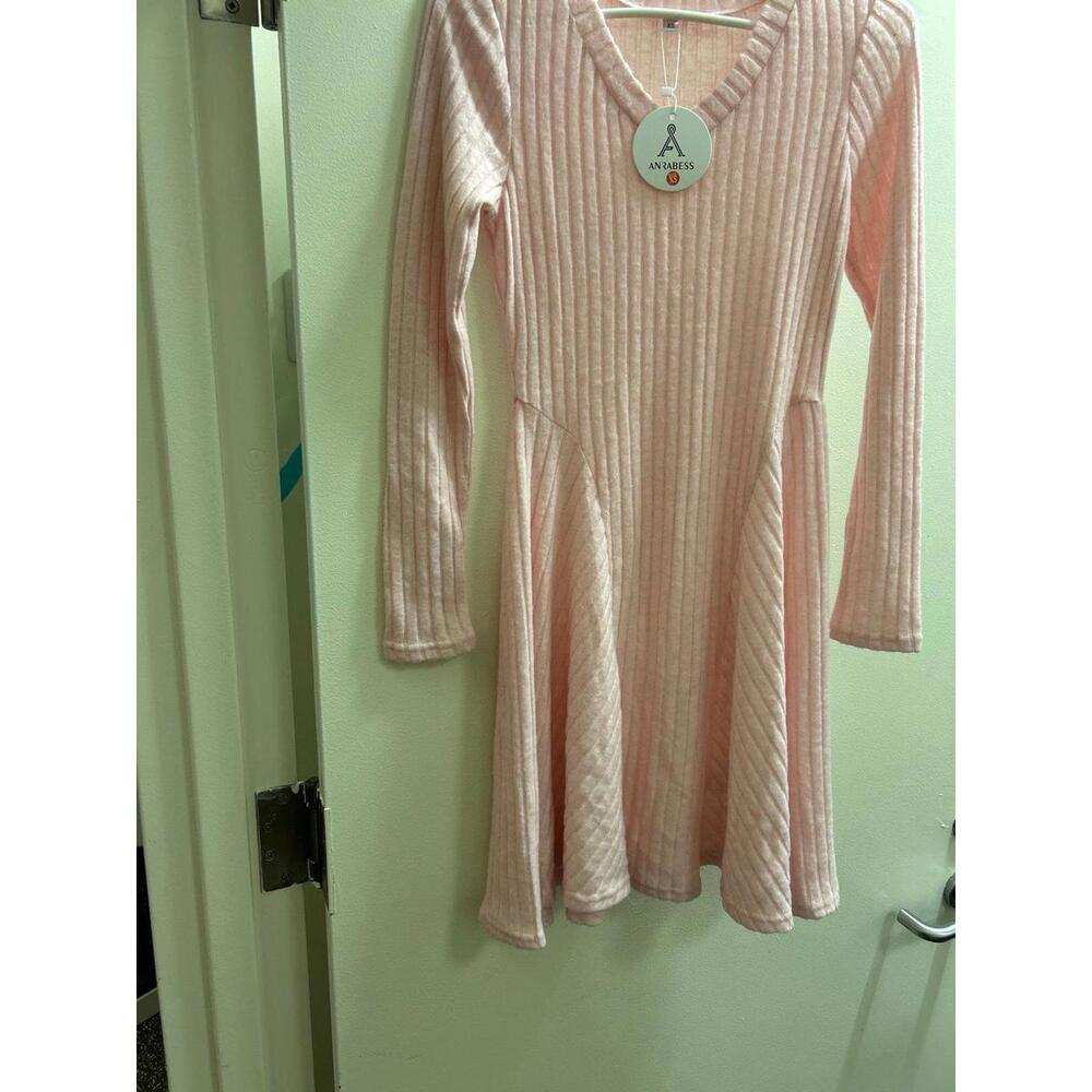 Antares’s Soft Pink Dress
